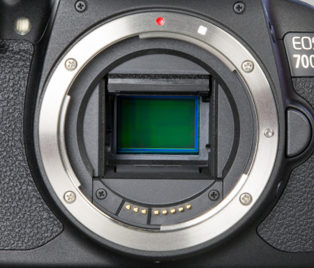 canon-eos-700d-peegelkaamera-photopoint-111