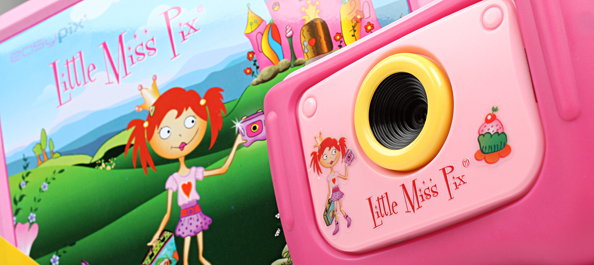 Что в коробке: цифровой фотоаппарат EasyPix Little Miss Pix для детей