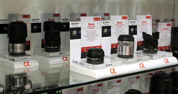Теперь в арендном пункте Photopoint можно взять объективы для беззеркальных камер Sony NEX.