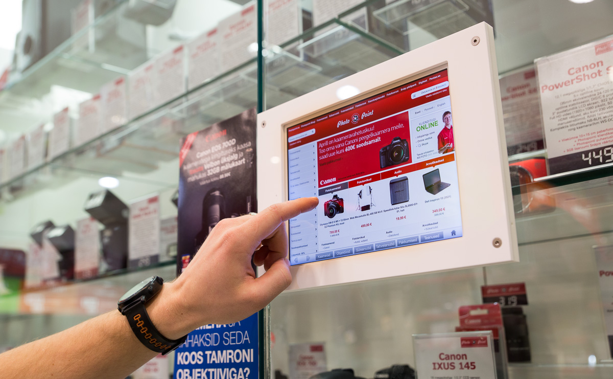 Клиенты магазинов Photopoint смогут получить всю нужную информацию при помощи iPad
