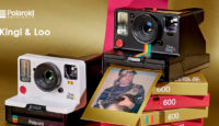 Идея подарка под рождественскую елку: Polaroid OneStep 2 VF или OneStep+ подарочный комплект