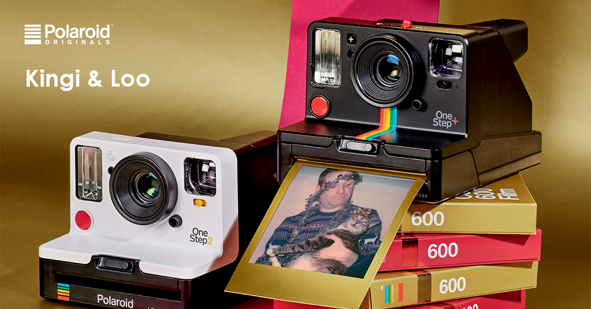 Идея подарка под рождественскую елку: Polaroid OneStep 2 VF или OneStep+ подарочный комплект
