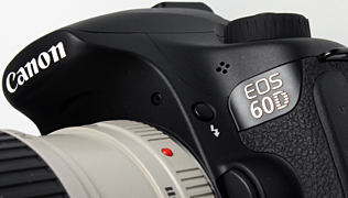 Käed küljes - Canon EOS 60D prototüüpkaamera 
