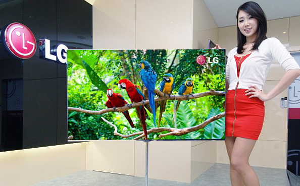 LG toob välja maailma suurima OLED-ekraaniga teleri. 55"