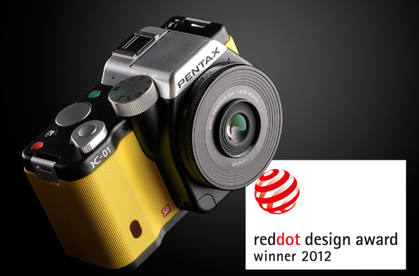 Pentax K-01 hübriidkaamera võitis hinnatud Red Dot disainiauhinna
