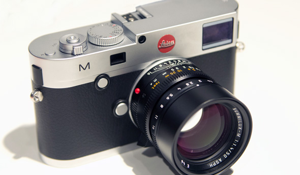 Käed küljes: Leica M Photokina fotomessil