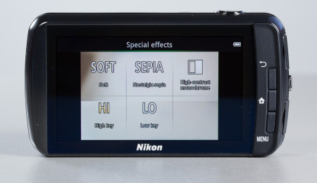 nikon-s800c-digikaamera-android-25