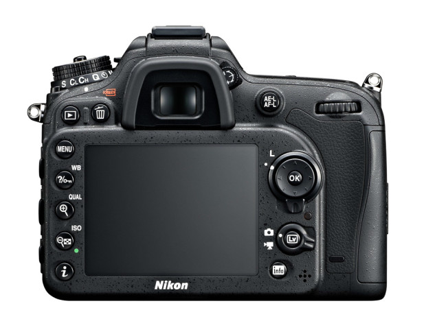 Nikon-d7100-peegelkaamera-photopoint-1