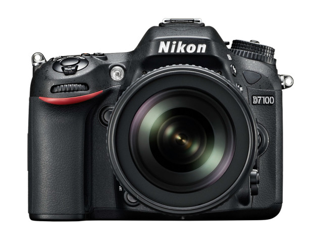 Nikon-d7100-peegelkaamera-photopoint-2