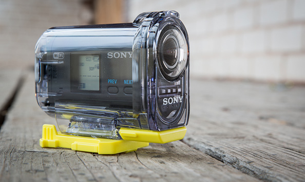 Sony lisab Action Cam kaamerale 1080p 60fps videorežiimi ning esitleb uusi kinnitustarvikuid