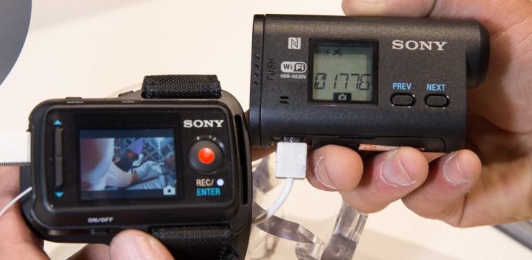 Käed küljes: Sony HDR-AS30 seikluskaamera IFA tehnikamessil