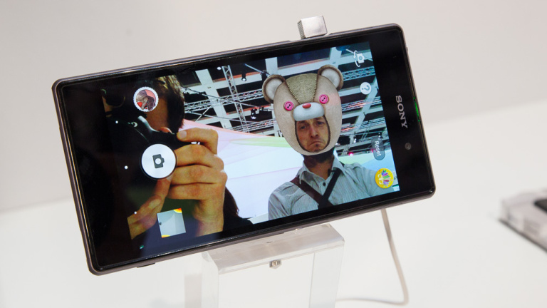 Sony Xperia Z1 on veekindla korpusega nutitelefon 20 MP kaameraga. Testime pildikvaliteeti hämaras