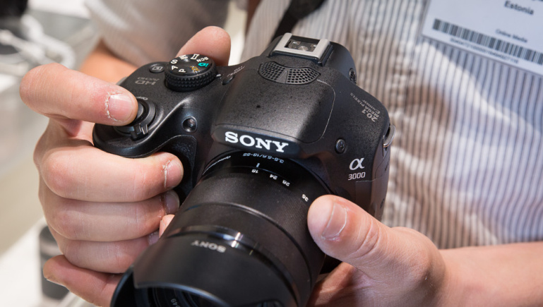 Käed küljes: Sony a3000 IFA tehnikamessil