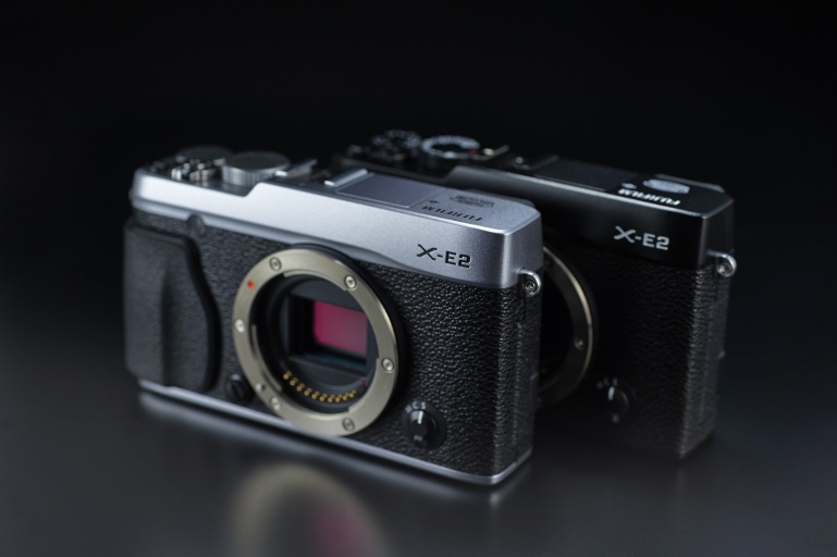 Fujifilmilt retrostiilis hübriidkaamera X-E2: uuema sensori ja kiirema protsessoriga