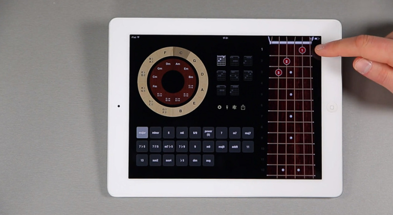iPad tahvelarvuti rakendus #5. ChordBank Pro - õpime kitarri