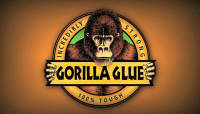 Gorilla Glue liim: niisuta, liimi, suru kokku