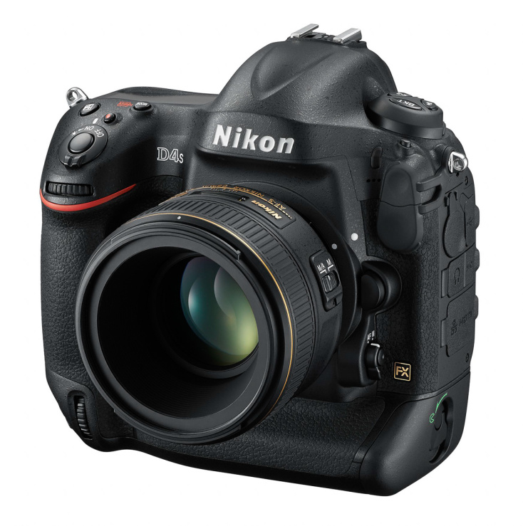 Nikon-D4s-peegelkaamera-photopoint-1