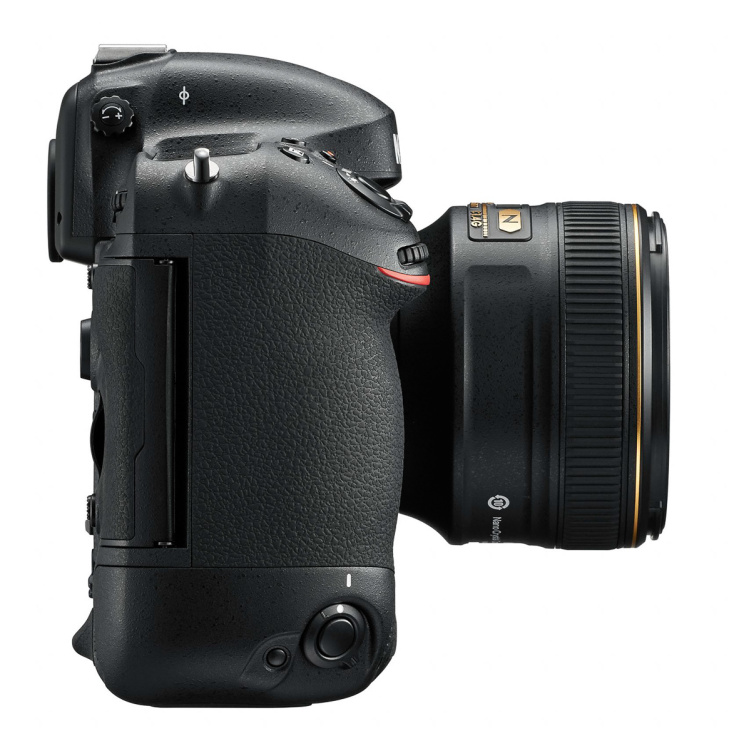 Nikon-D4s-peegelkaamera-photopoint-10