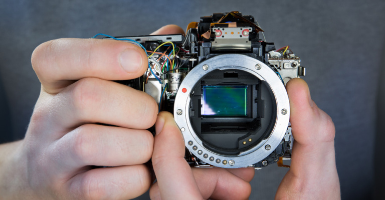 Kuidas aru saada et peegelkaamera sensor on must? Ja mida ette võtta?