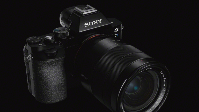 Sony hübriidkaamerate müük on tugeval tõusuteel