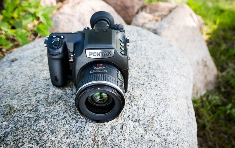 Karbist välja: Pentax 645Z keskformaatkaamera
