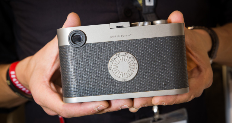 Vaata videot: Ilma LCD-ekraanita Leica digikaamera maksab 15 000 €