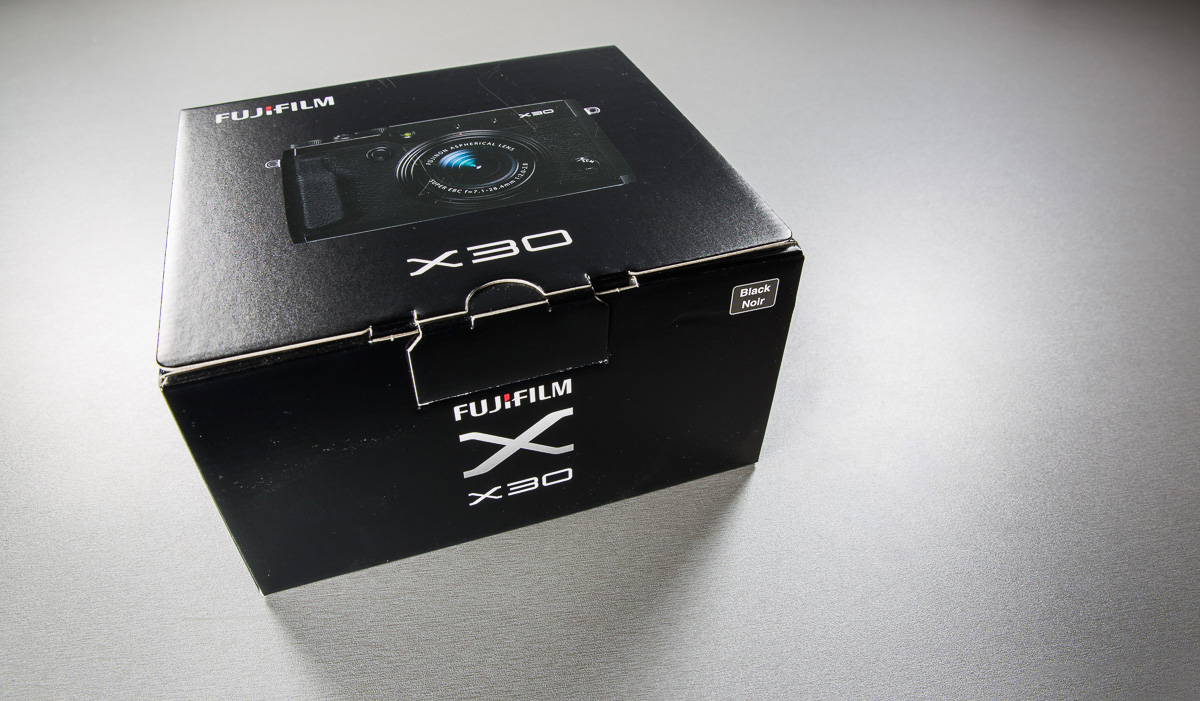 fujifilm-x30-digikaamera-photopoint-1