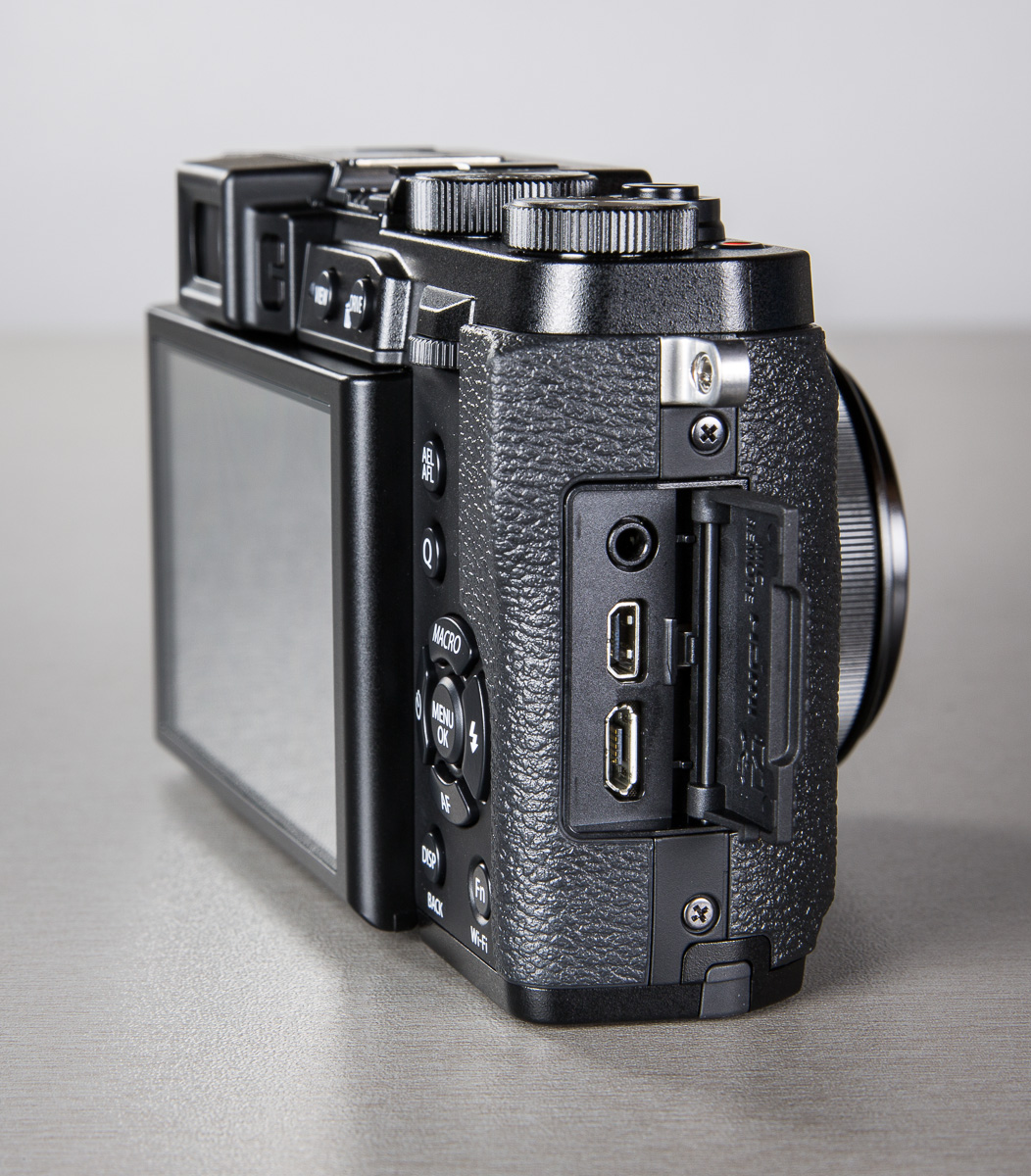 fujifilm-x30-digikaamera-photopoint-14