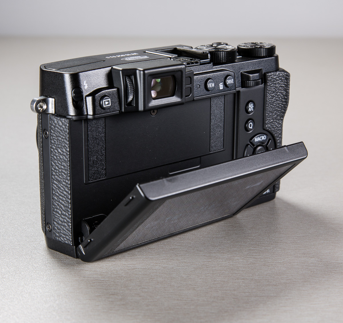 fujifilm-x30-digikaamera-photopoint-21