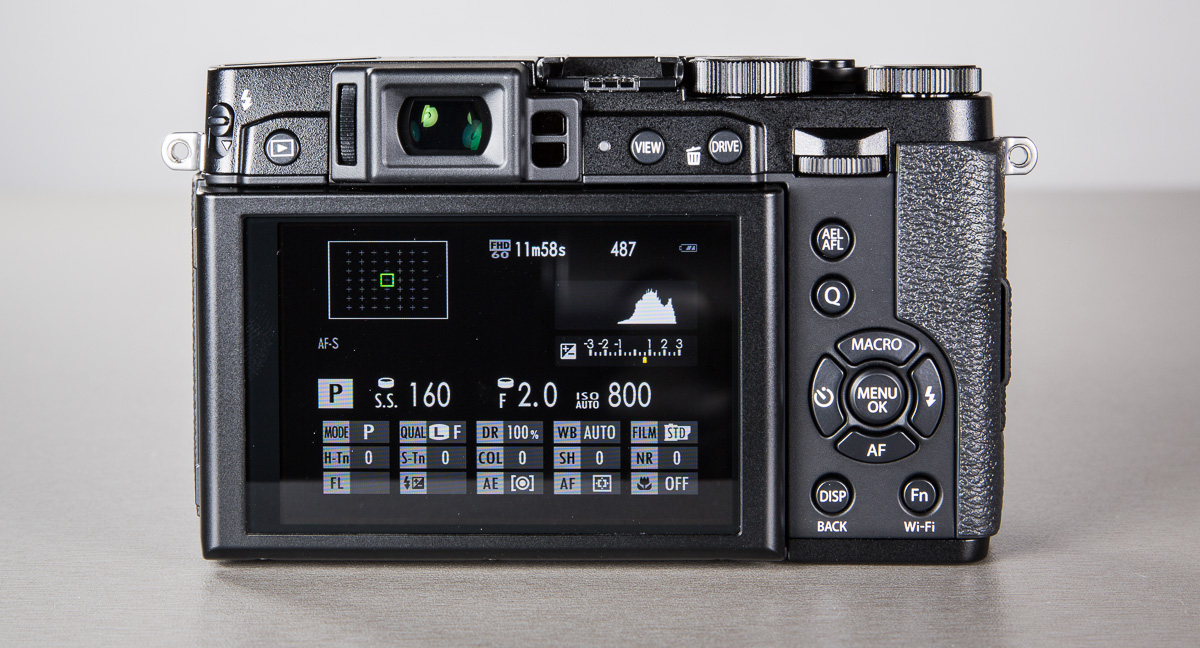fujifilm-x30-digikaamera-photopoint-800-2