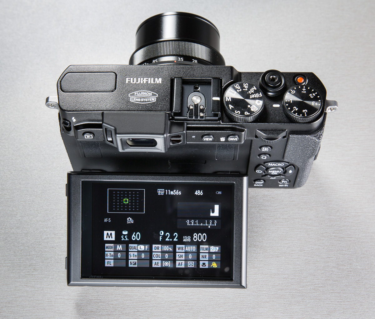 fujifilm-x30-digikaamera-photopoint-900