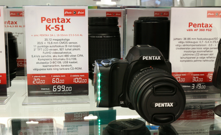  Rentimiseks saadaval: Pentax K-S1 peegelkaamera
