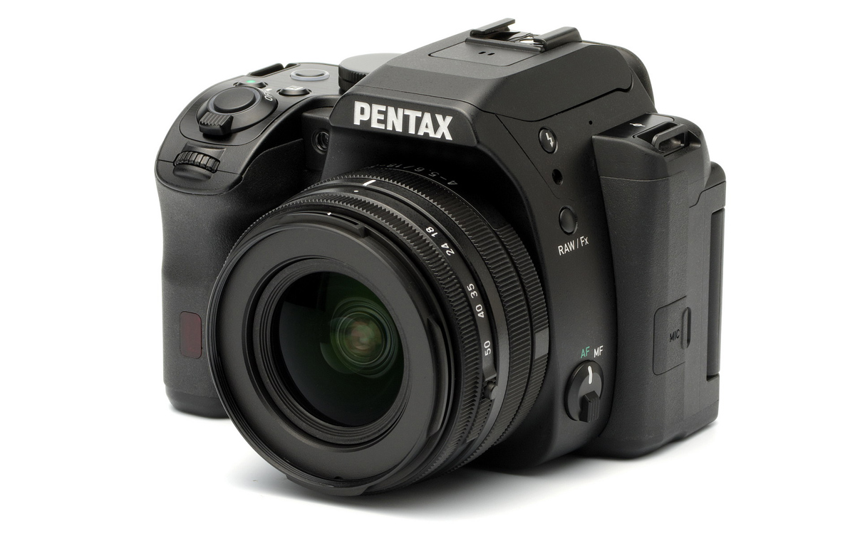 pentax-peegelkaamera-2015-uus18-50mm-objektiiv