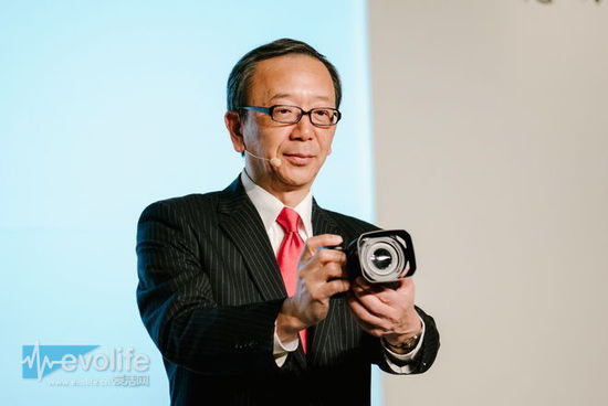 Canon-4k-video-camera-2