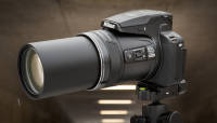 Karbist välja: maailma võimsaim supersuumkaamera Nikon Coolpix P900