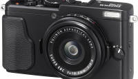 Nüüd saadaval: Fujifilm X70 kompaktkaamera