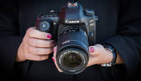 Karbist välja: Canon EOS 80D peegelkaamera