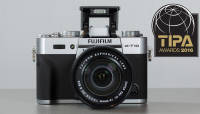 Fujifilm X-T10 on TIPA 2016 parim algajale suunatud hübriidkaamera