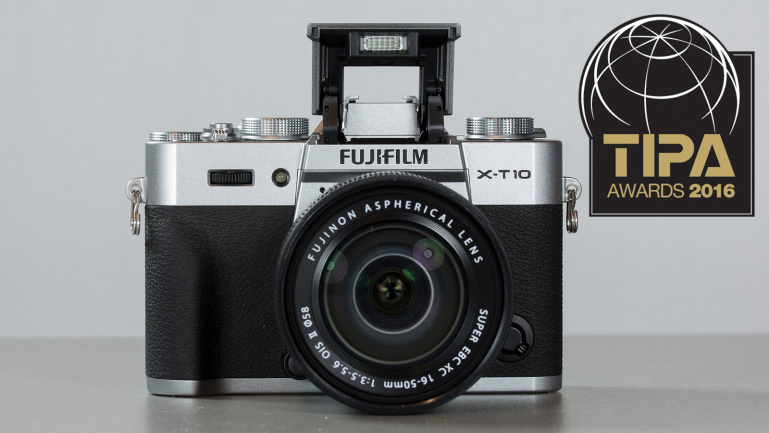 Fujifilm X-T10 on TIPA 2016 parim algajale suunatud hübriidkaamera