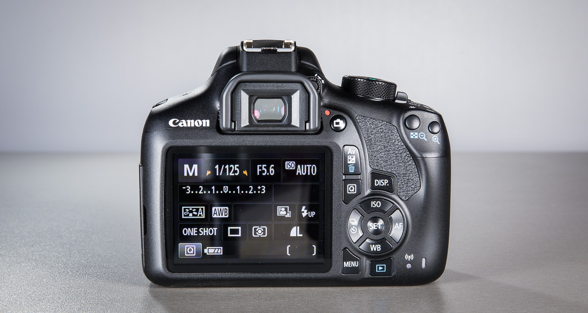 canon-eos-1300d-peegelkamera-50mm-objektiiv-photopoint-11