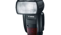 Canon 600EX II-RT välklamp toob 2× kiiremad laadimisajad