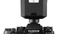 Fujifilm EF-X500 on ilmastikukindla korpuse ja kiire sünkroajaga tippklassi välklamp