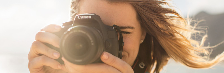 Populaarsete Canon fotokaamerate ostul saad kingituseks Photopointi osturaha