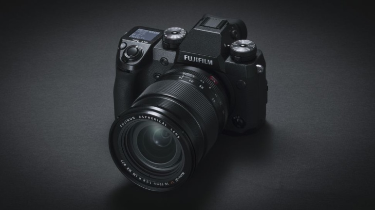 Nüüd saadaval: Fujifilm X-H1 hübriidkaamera