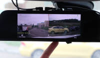 Nüüd saadaval: tahavaatepeegliks maskeerunud autokaamera Prestigio RoadRunner Mirror