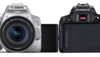 Canon EOS 250D on pisike 4K videot filmiv peegelkaamera