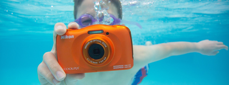 Veekindel ja mängimiseks valmis: saage tuttavaks - uus Nikon Coolpix W150