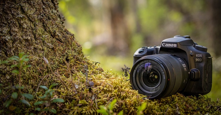 Canon avalikustas uue APS-C formaadis sensoriga peegelkaamera: Canon EOS 90D