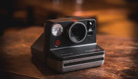Digitest.ee: Polaroid Now on retrohingega 21. sajandi kiirpildikaamera