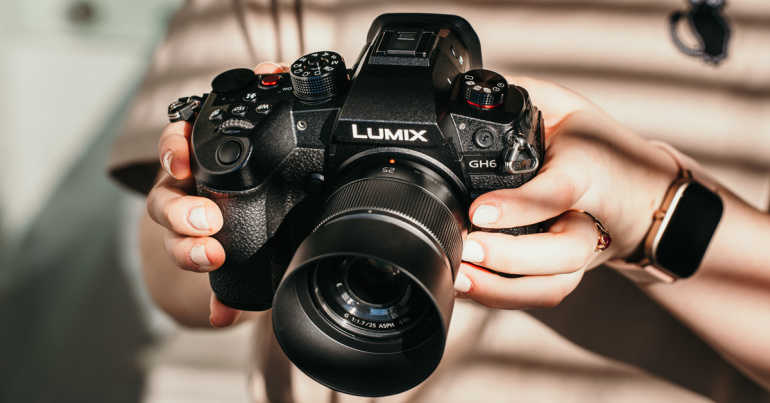 Karbist välja: Panasonic Lumix GH6 hübriidkaamera